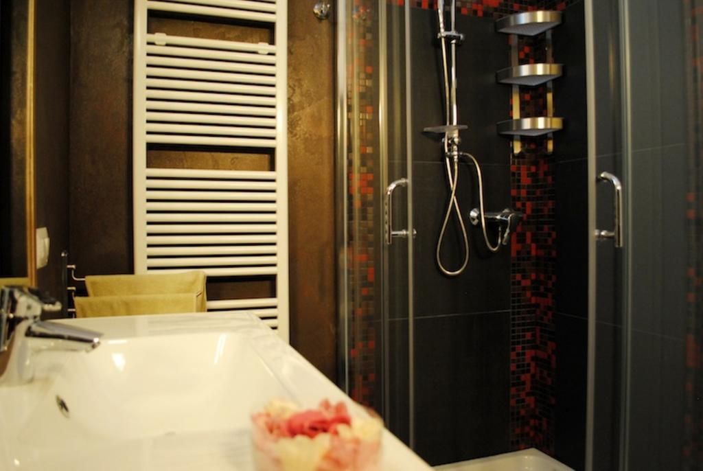 Bed And Breakfast Castello Villafranca di Verona Room photo